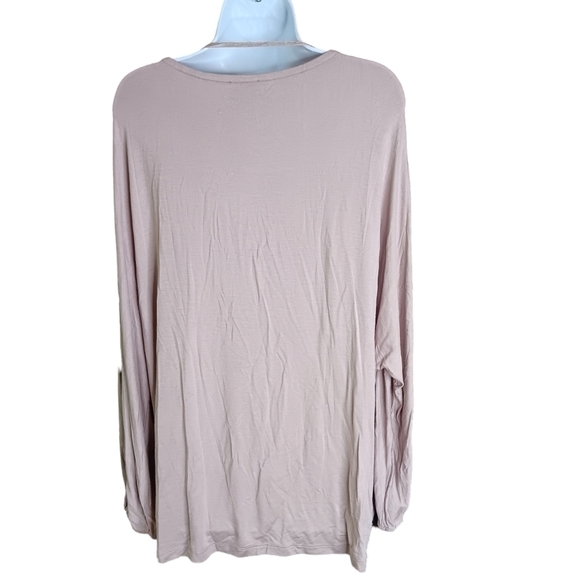 Carmen Marc Valvo Shirt Top 2X Beige Gray Fringe STRETCH Holiday Occasions - Picture 2 of 5
